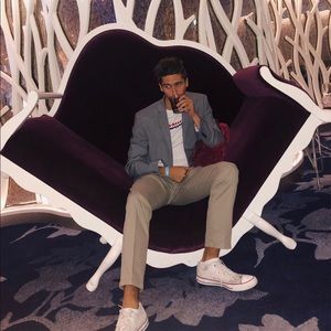 Meet your Posher, Shay